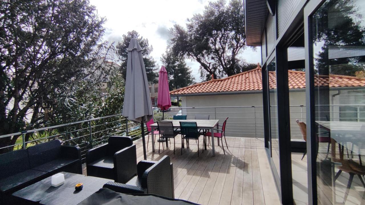Papillon***. Location 1er étage. Appartement