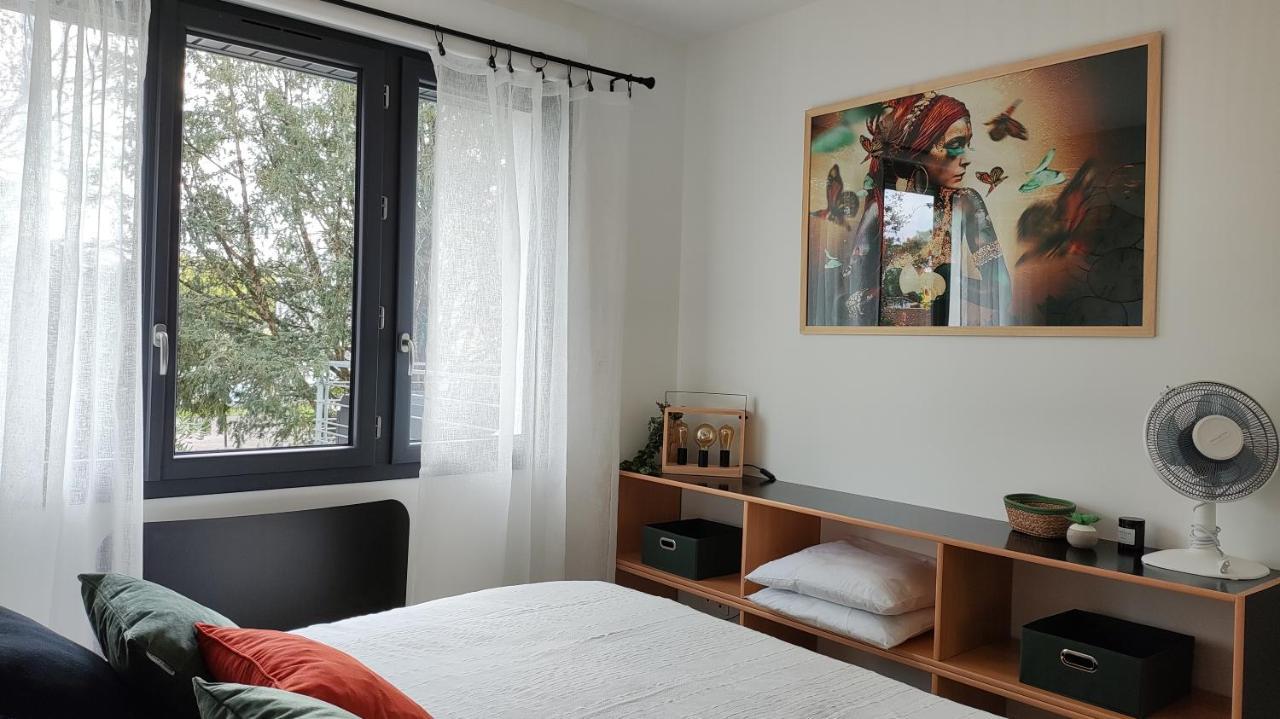 Papillon***. Location 1er Etage. Ronce-les-Bains